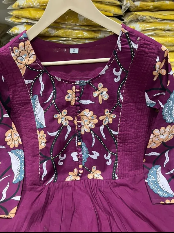 Women_Floral_Printed_Empire_Pure_Cotton_Kurta_with_Trousers_&_With_Dupatta