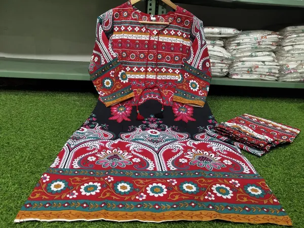 Women's_Ethnic_Printed_Kurta_Palazzo_Set