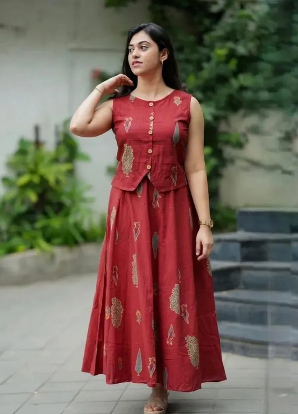 Women's_Red_top_with_skirt_set