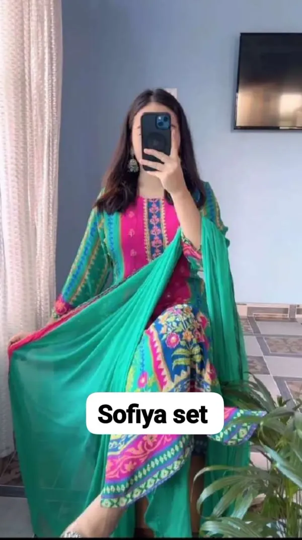 Women_Beautiful_Russian_Silk_Blue_Printed_Kurta_with_Pant_and_Dupatta