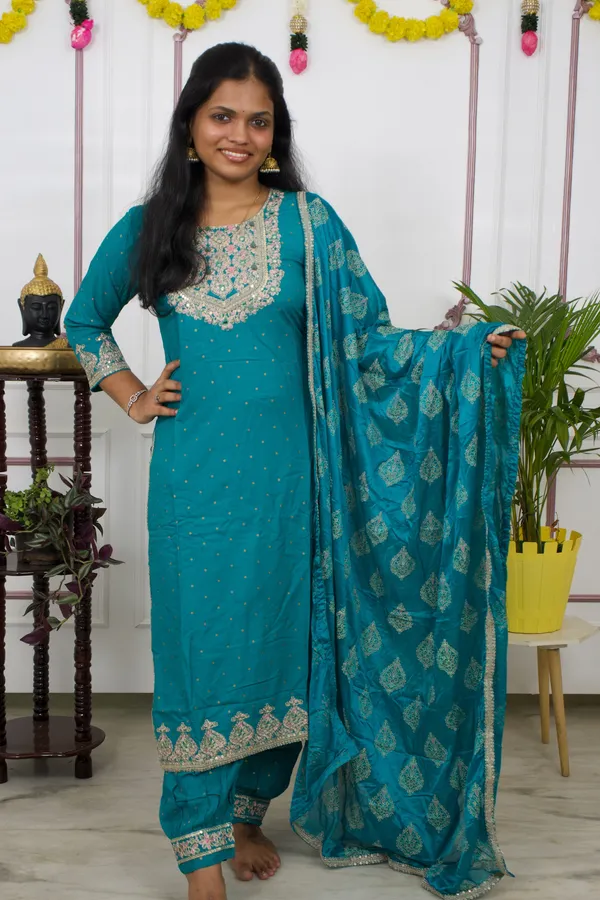 Glorious_Peacock_Green_Ensemble_Elegant_3_Piece_Set