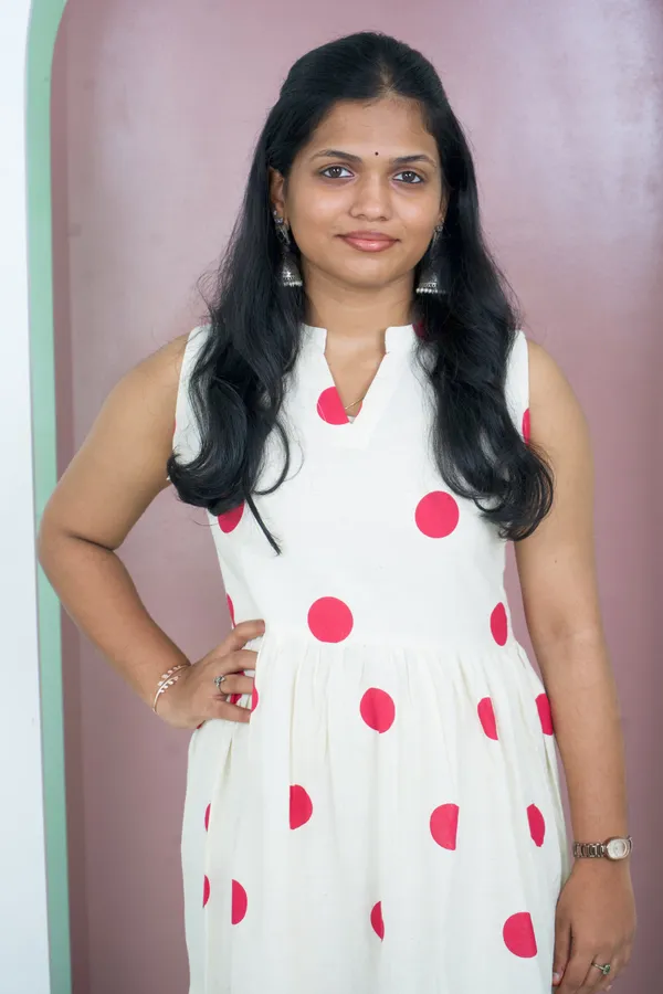 Charming_Onam_Collection_Sleeveless_Frock