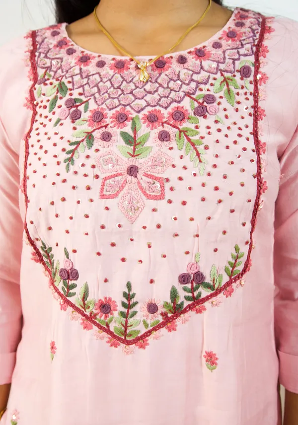 Kool_In_Kashmiri_Powder_Pink_Embroidered_Trio