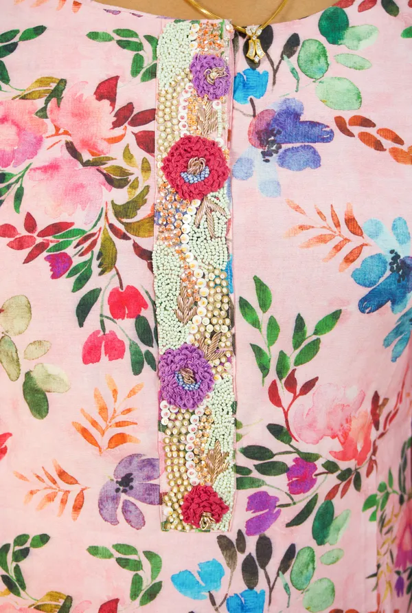 Kitty_Party_Chic_Floral_Silk_Glam_Set