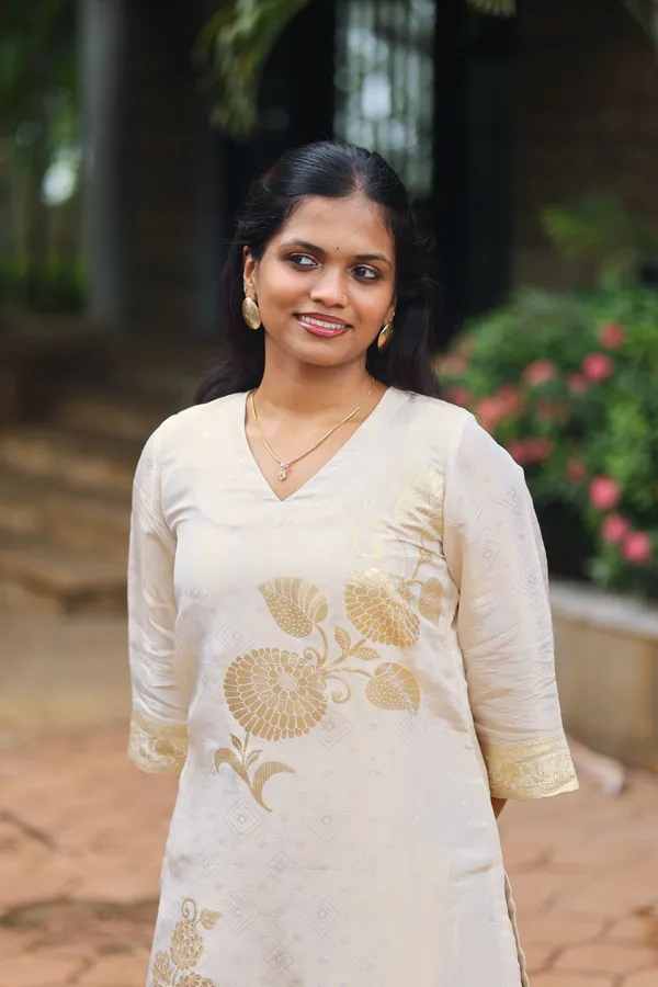 Ambili_Pure_Cosmos_Silk_Kurta_With_Placement_Print