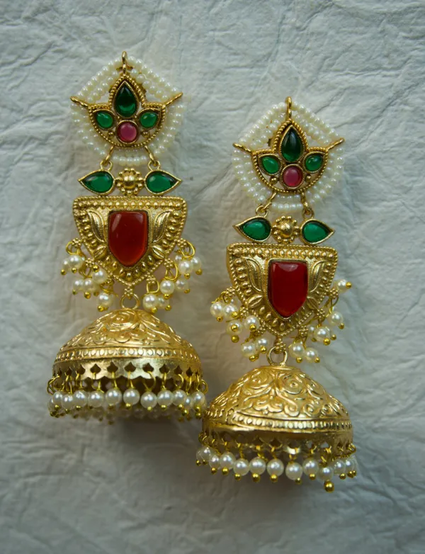 MYRA_-_GOLD_Toned_Oxidized_Earrings