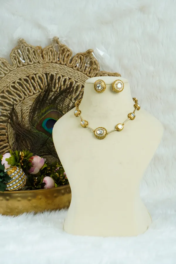 Sabya_-_Premium_Diamond_Mosonnite_Necklace