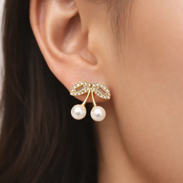 LYRA_-_AURA_-_PEARL_STATEMENT_EARRINGS_-_4