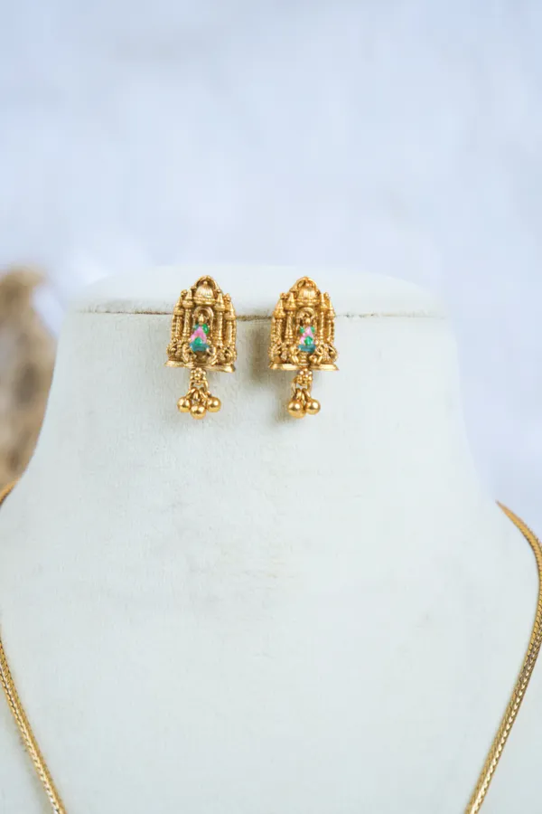 Traditional_-_Lakshmi_Single_Chain_Pendant