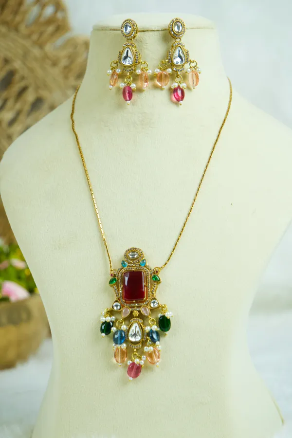 Sabya_-_Premium_Statement_Monalisa_Original_Stone_Necklaces_(Thin)_1