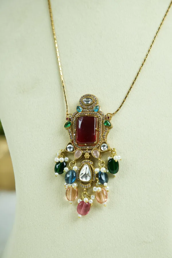 Sabya_-_Premium_Statement_Monalisa_Original_Stone_Necklaces_(Thin)_1