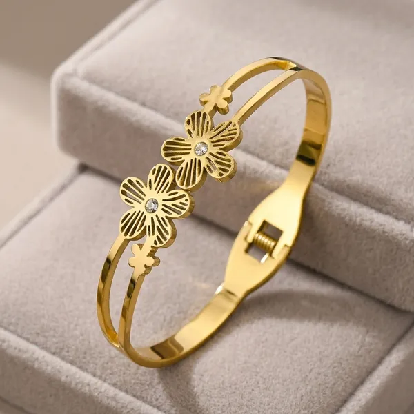 MEHA_-_Gold_Plated_Floral_Design_Bangle