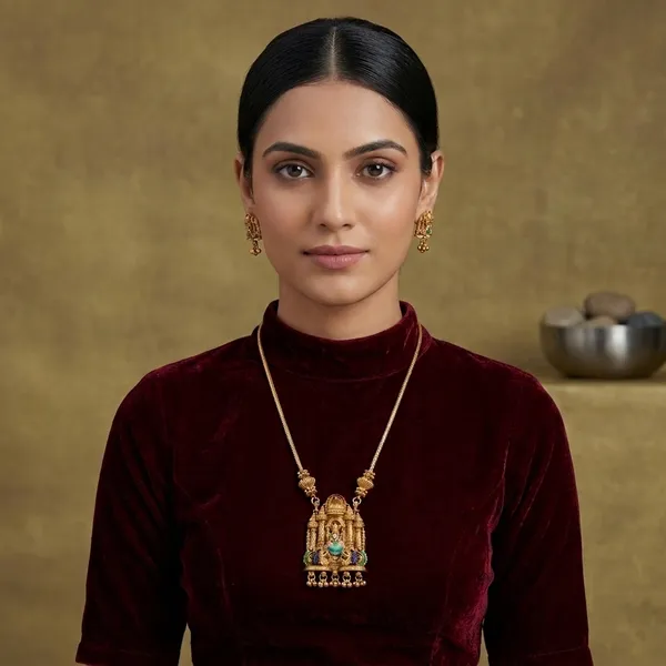 Traditional_-_Lakshmi_Single_Chain_Pendant