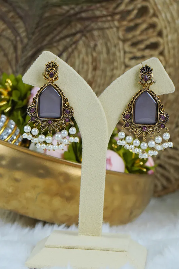 Premium_-_Statement_Monalisa_stone_Studs_with_pearls_-_Broad