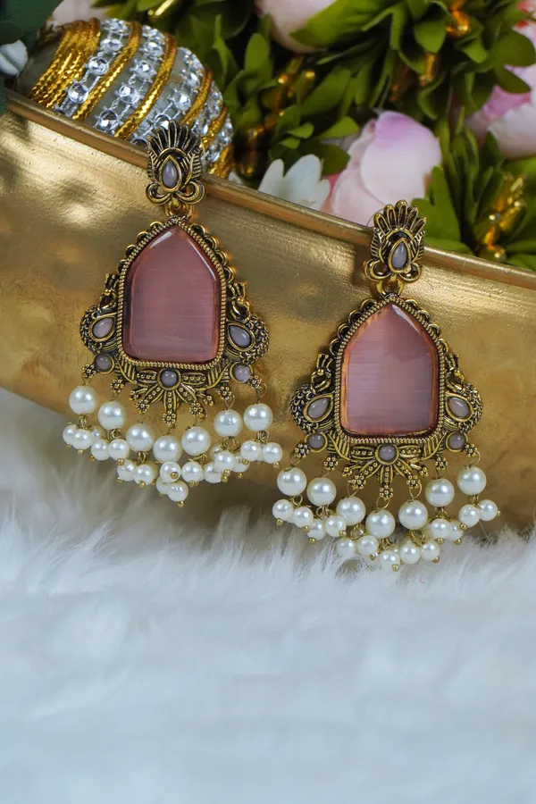 Premium_-_Statement_Monalisa_stone_Studs_with_pearls_-_Broad