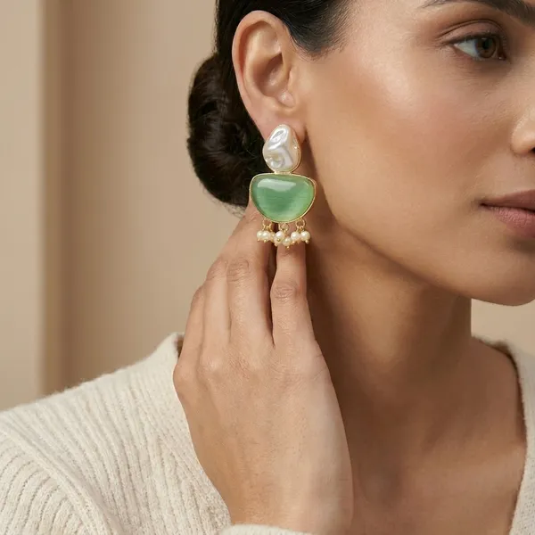 LYRA_-_AURA_-_PEARL_STATEMENT_EARRINGS_-_13