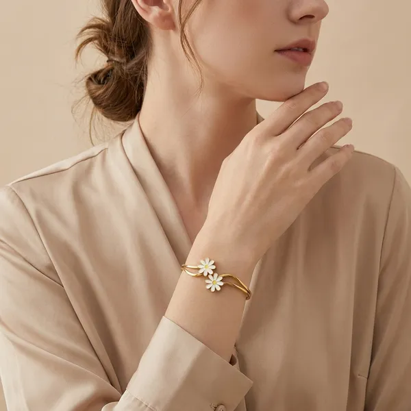 MEHA_-_Anti_Tarnish_Bracelet_1