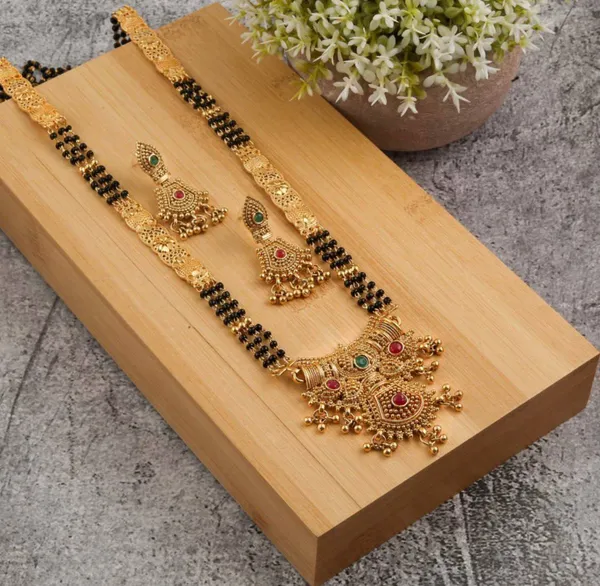 Gold_Plated_Mangalsutra_Set_With_Earrings