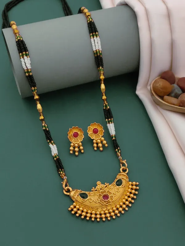 Gold_Plated_Mangalsutra_Set_With_Earrings
