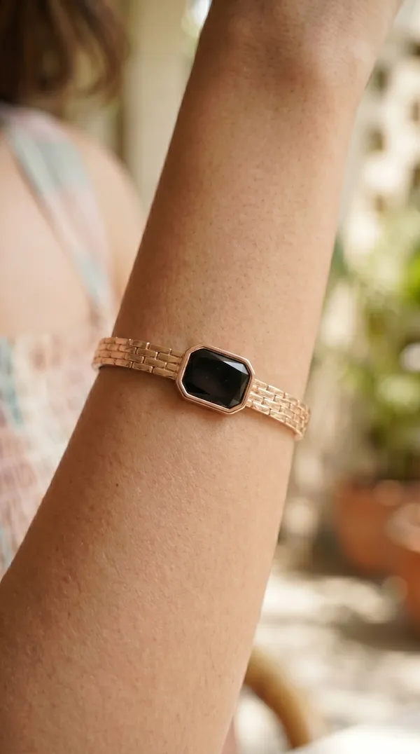 Modern_Rose_Gold_Bracelet_For_Women