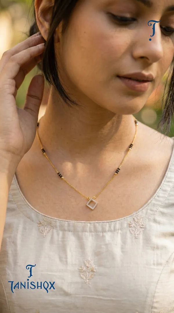 Gold_Plated_Square_Diamond_Pendant_Mangalsutra_With_Black_Beads_For_Women