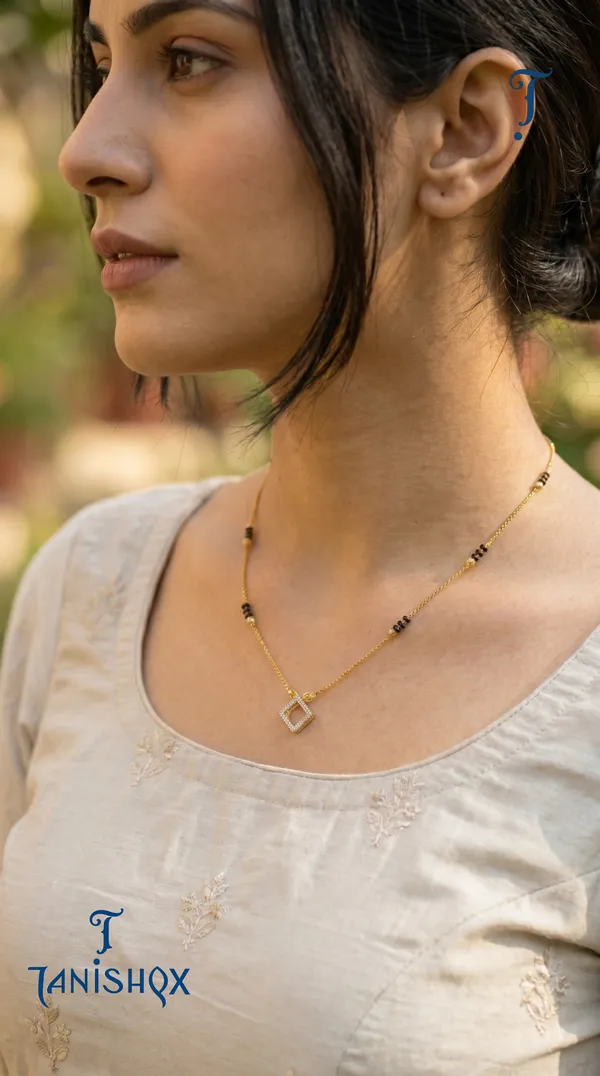 Gold_Plated_Square_Diamond_Pendant_Mangalsutra_With_Black_Beads_For_Women