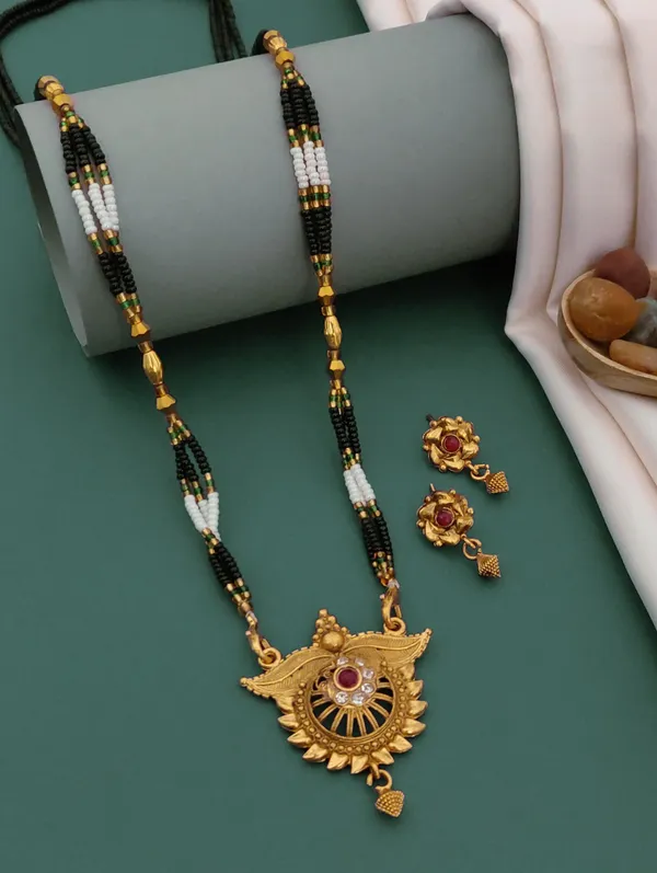 Gold_Plated_Mangalsutra_Set_With_Earrings