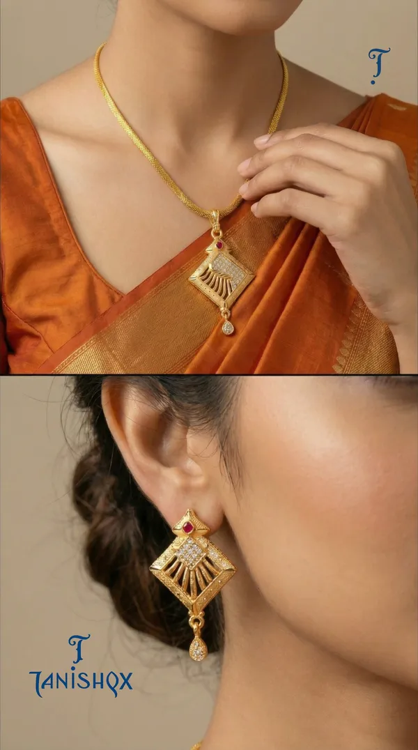 Micro_Gold_Plated_Ad_Diamond_Studded_Fancy_Oval_Pendant_Set_With_Chain