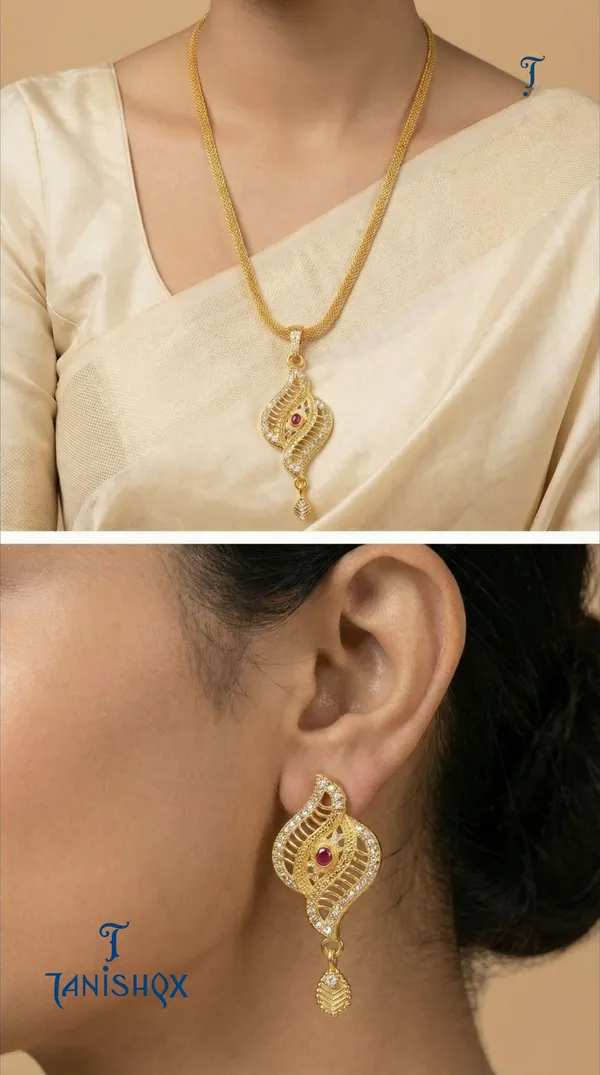 Micro_Gold_Plated_Ad_Diamond_Studded_Fancy_Oval_Pendant_Set_With_Chain