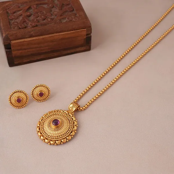 Amazing_Antique_Gold_Floral_Stone_Pendant_Set