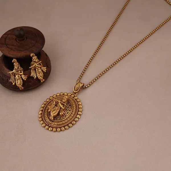 Antique_Gold_Finish_Krishna_Pendant_Chain_Set_For_Women