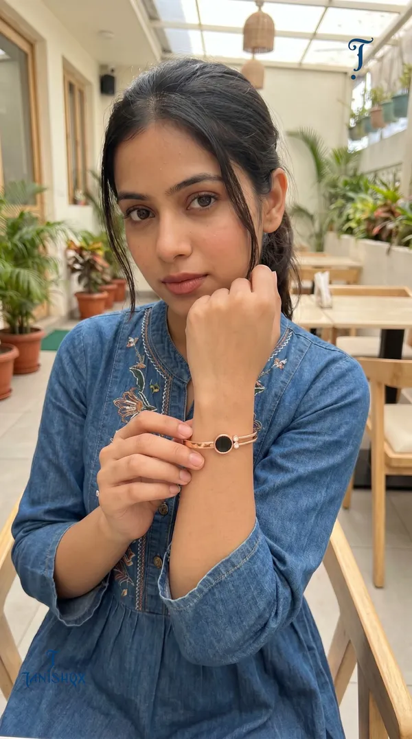 Modern_Rose_Gold_Bracelet_For_Women