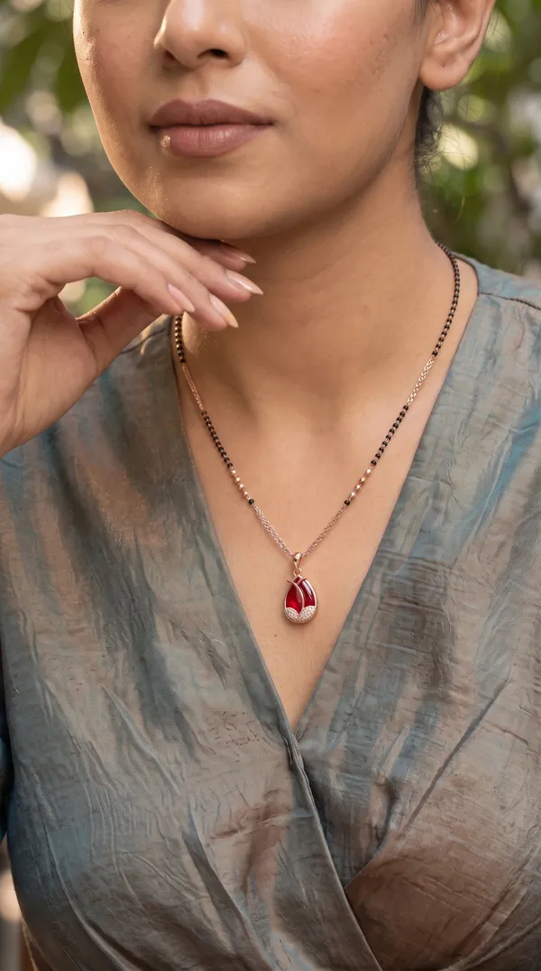 Rose_Gold_Red_Teardrop_Pendant_Black_Beaded_Necklace_for_Women