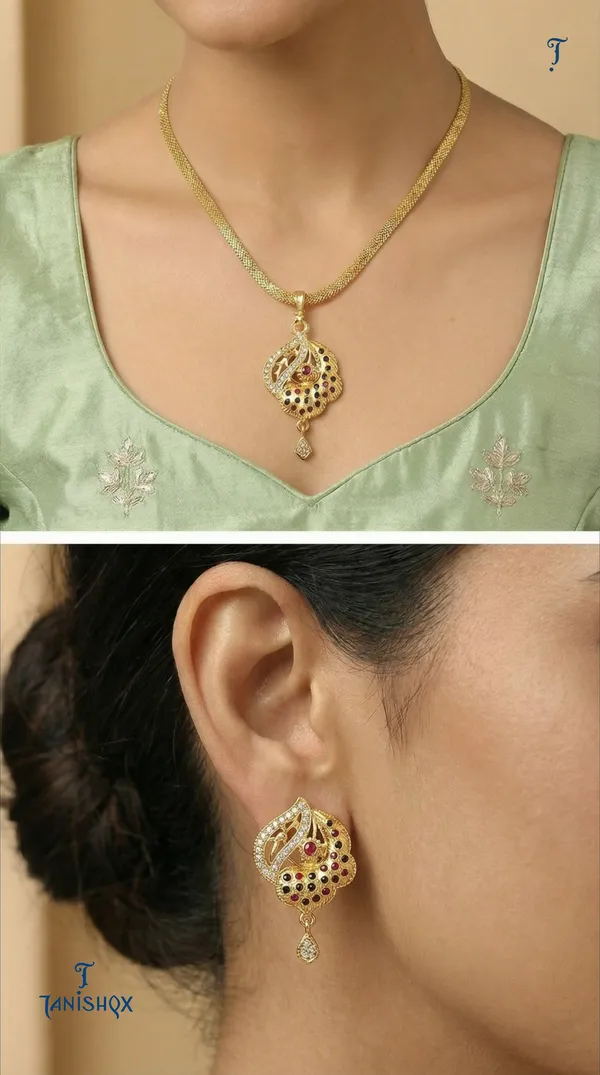 Micro_Gold_Plated_Ad_Diamond_Studded_Fancy_Oval_Pendant_Set_With_Chain