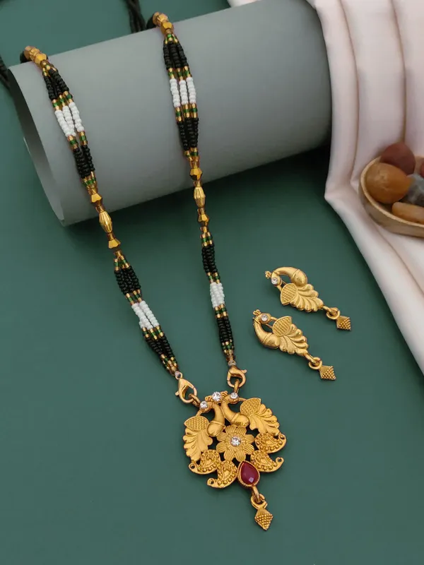 Gold_Plated_Mangalsutra_Set_With_Earrings