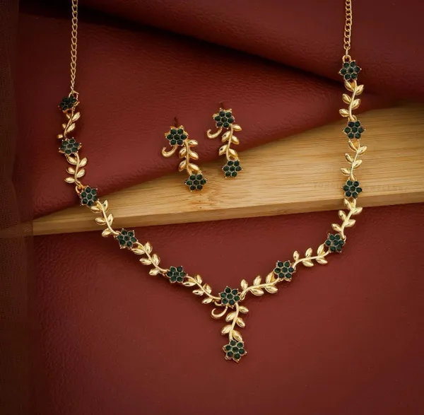 Rose_Gold_Floral_Vine_Necklace_&_Earrings_Set_With_Green_Stone_Detailing