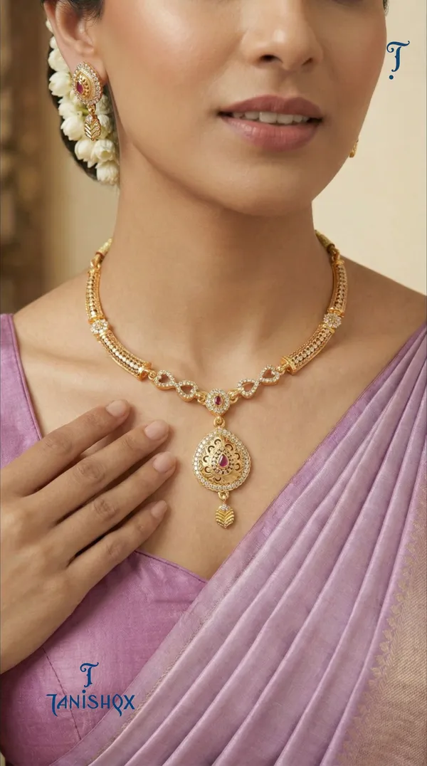 Traditional_Gold-Plated_Necklace_Set_With_Earrings