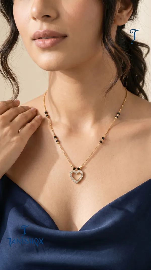 Gold_Plated_Square_Diamond_Pendant_Mangalsutra_With_Black_Beads_For_Women