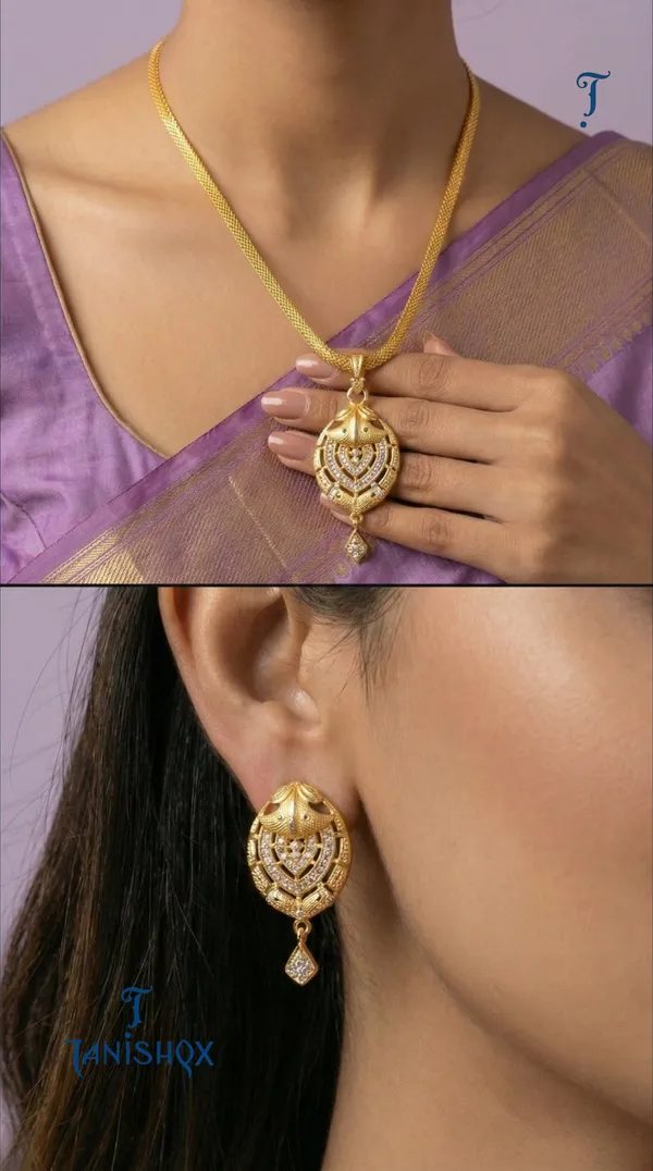 Micro_Gold_Plated_Ad_Diamond_Studded_Fancy_Oval_Pendant_Set_With_Chain