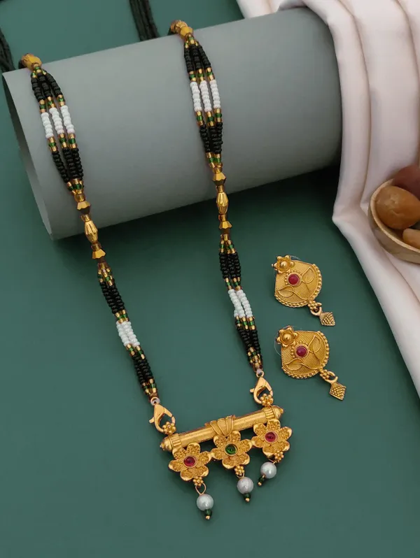 Gold_Plated_Mangalsutra_Set_With_Earrings