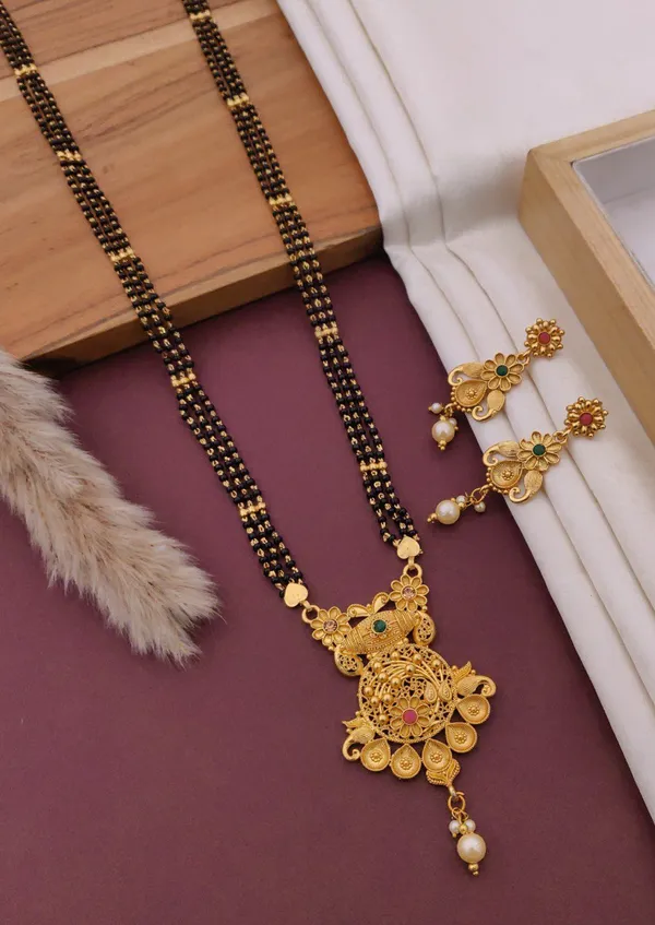 Micro_Gold_Plated_Diamond_Studded_Fancy_Flower_Square_Mangalsutra_Set_With_Earrings