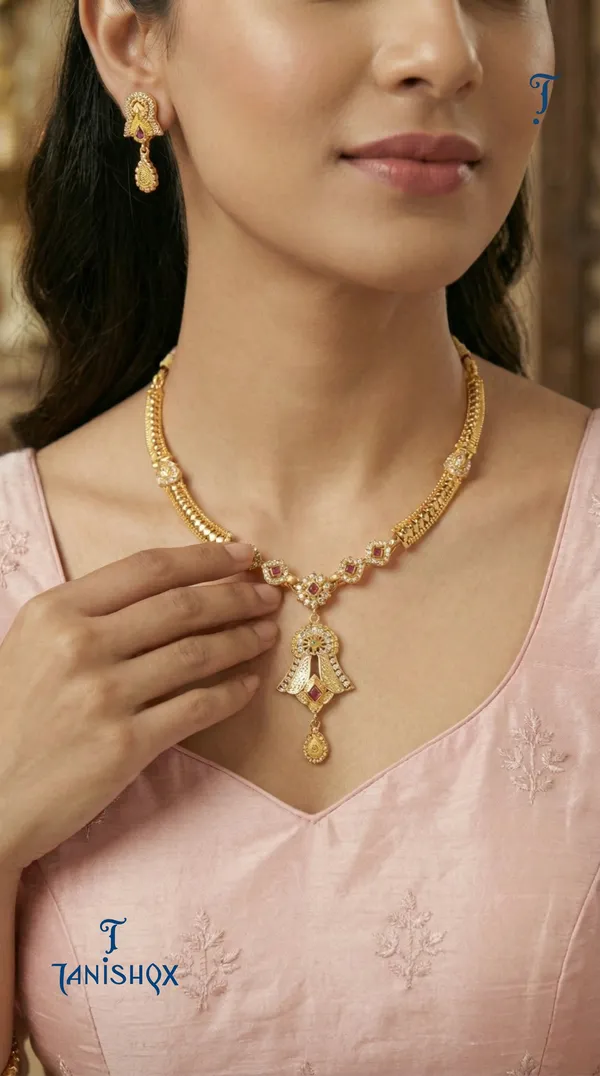 Traditional_Gold-Plated_Necklace_Set_With_Earrings