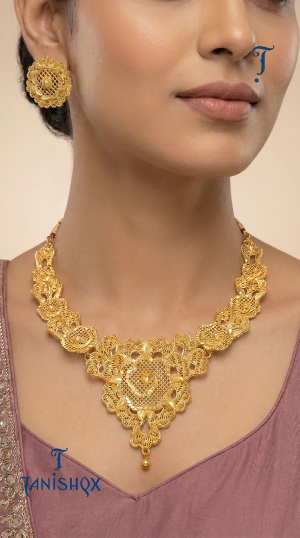 Traditional_Gold-Plated_Necklace_Set_With_Earrings