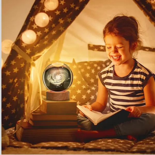 Glass_Wood_Galaxy_Crystal_Ball_Lamp_Usb_Powered