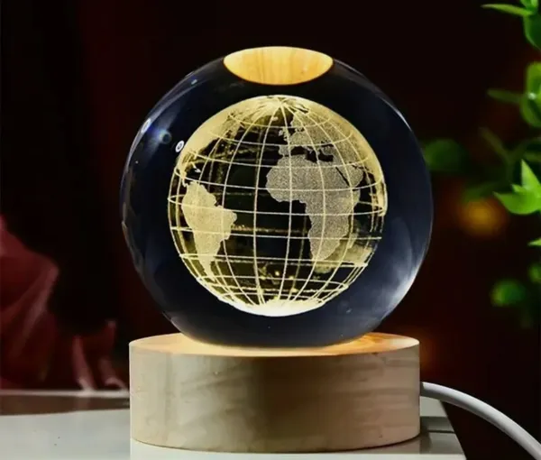 Crystal_Wood_World_Map_Globe_LED_Lamp