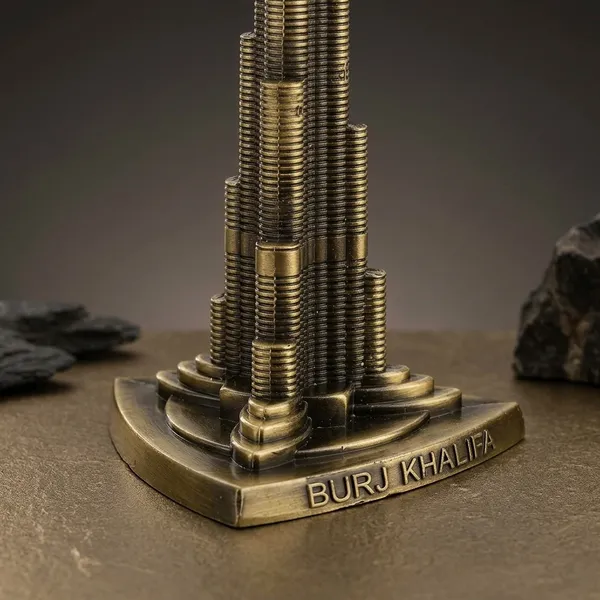 Bronze_Metal_Burj_Khalifa_Tower_Replica_Showpiece_13Cm