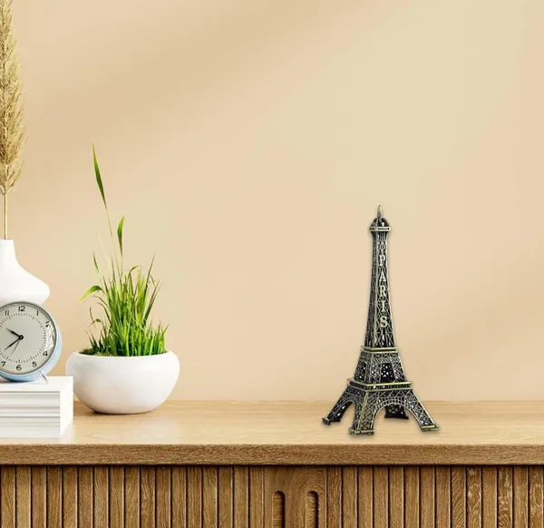 Metal_Bronze_Eiffel_Tower_Decorative_Showpiece_13Cm