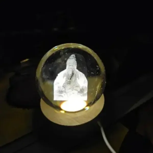 Crystal_Glass_Wood_Base_3D_Engraved_Crystal_Ball_Lamp