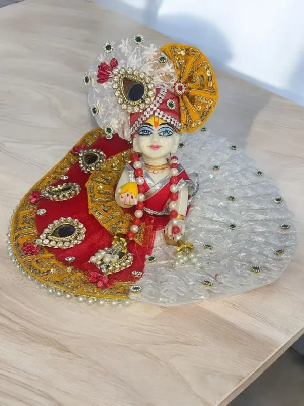 Red_And_White_Dress_For_Laddu_Gopal_Ji