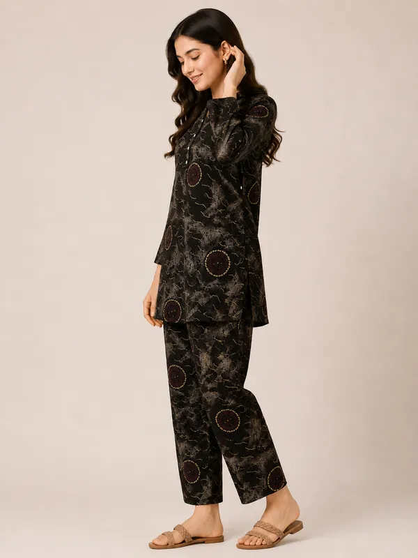 Black_Rayon_Co-Ord_Set_For_Women